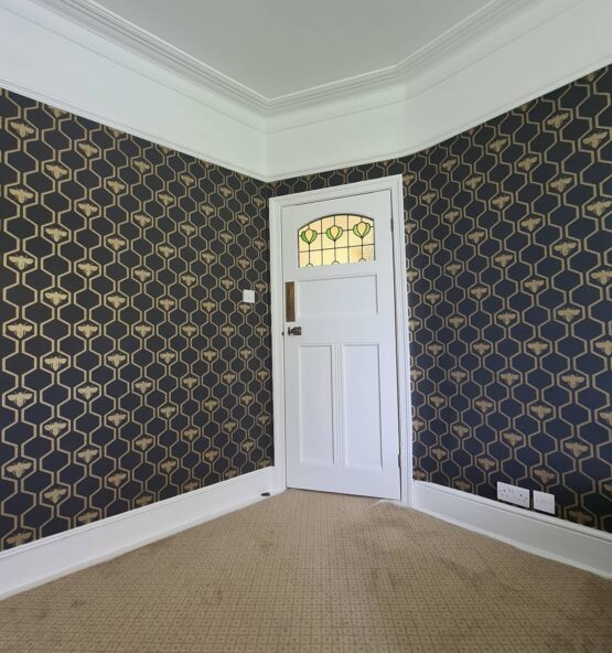 lord hart decorating wallpaperinf 9