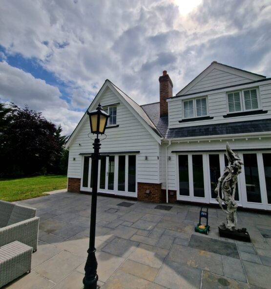 lord hart decorator-exterior decorating 2