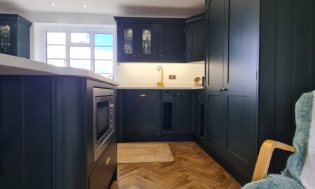 Decorated kitchen that has used a professional spraying technique from Lord Heart Decorating Services